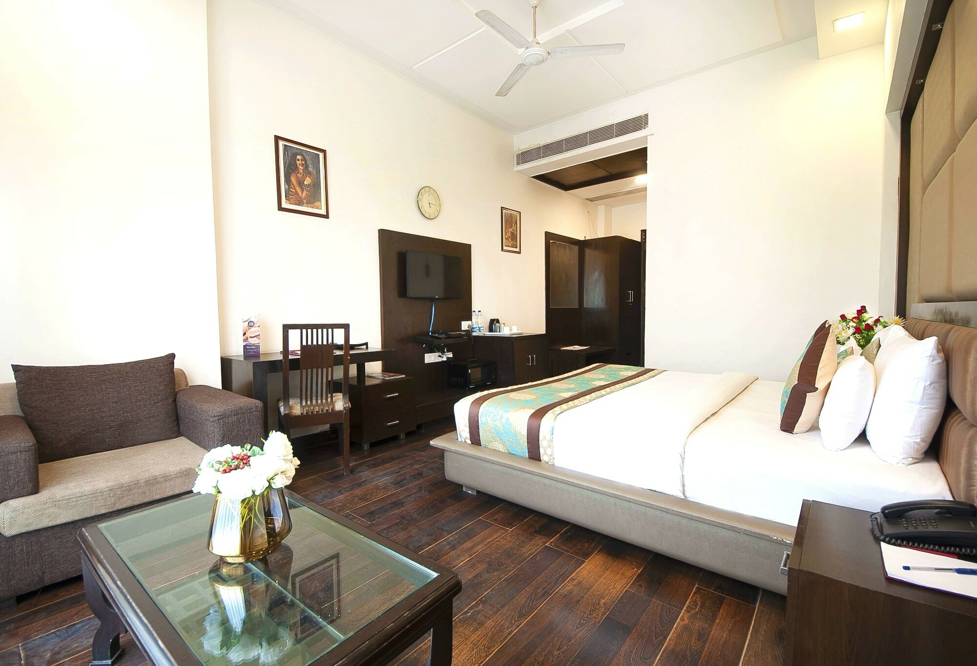 Hotel Golf View Suites-Golf Course Road Gurgaon Luaran gambar